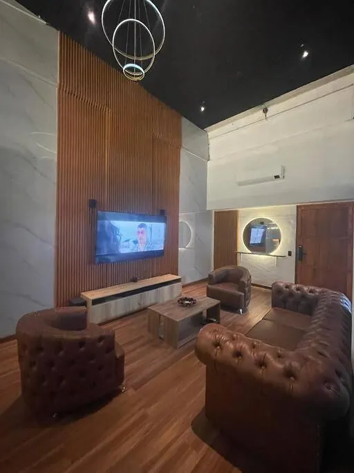 Exclusivo Apartaloft Privado Frente Parque Lleras Medellin Apartment